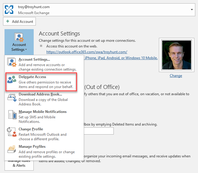 Delegate access in Outlook